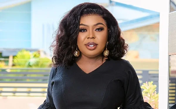 Afia Schwarzenegger dp picture